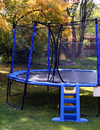 trampoline de jardin